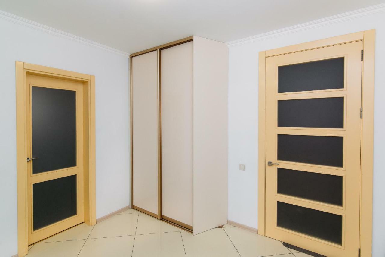 Luxury Studio Apart-Hotel In Centre 2 Room Sumy Luaran gambar